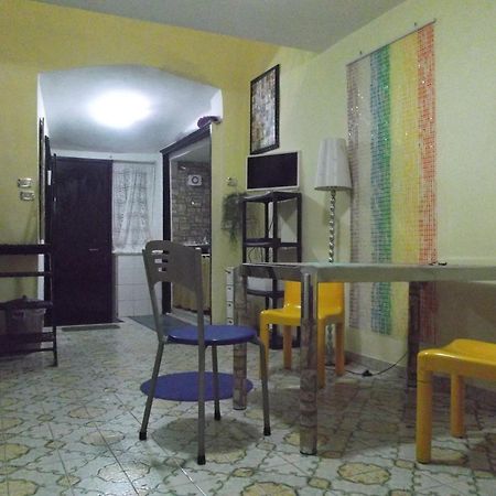 הוילה Monolocale Fronte Strada Napoli Centro Storico מראה חיצוני תמונה